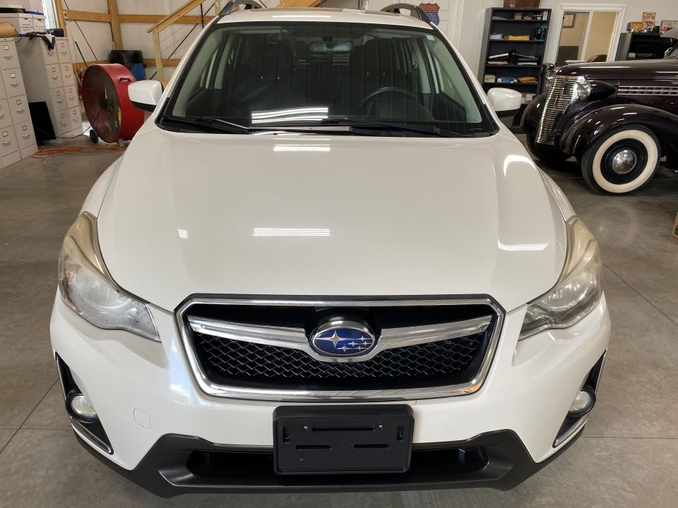 2017 Subaru Crosstrek 2.0i Premium Sport Utility 4D AWD