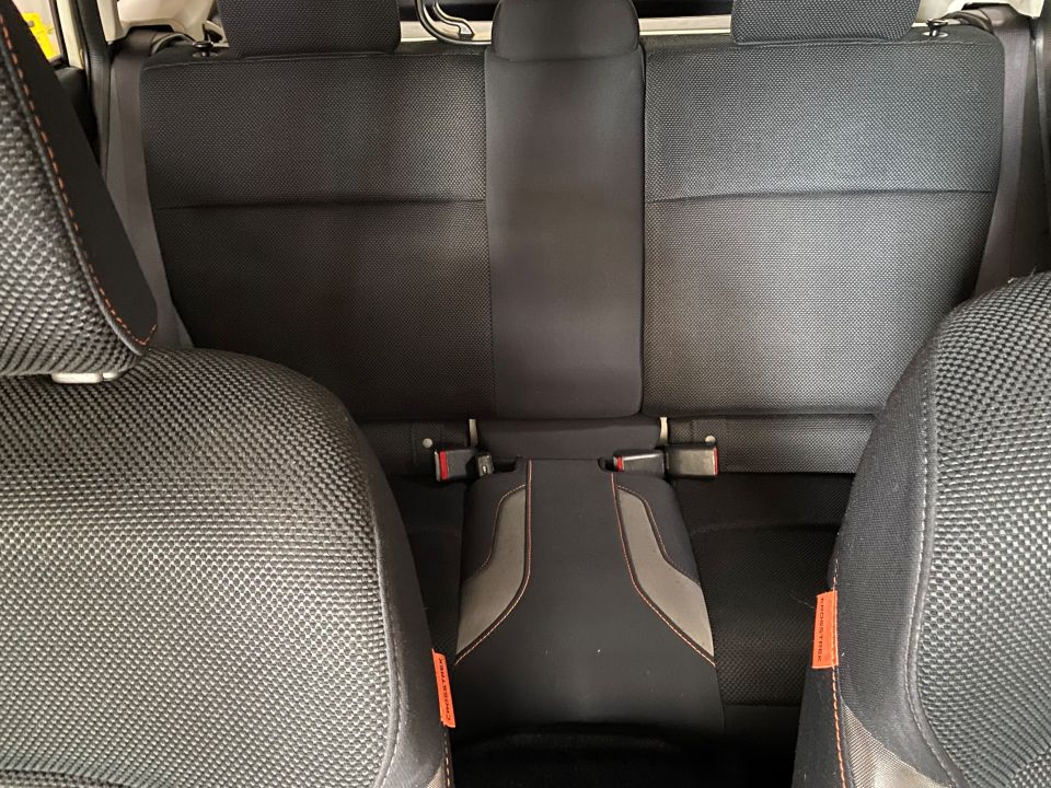 2017 Subaru Crosstrek 2.0i Premium Sport Utility 4D AWD
