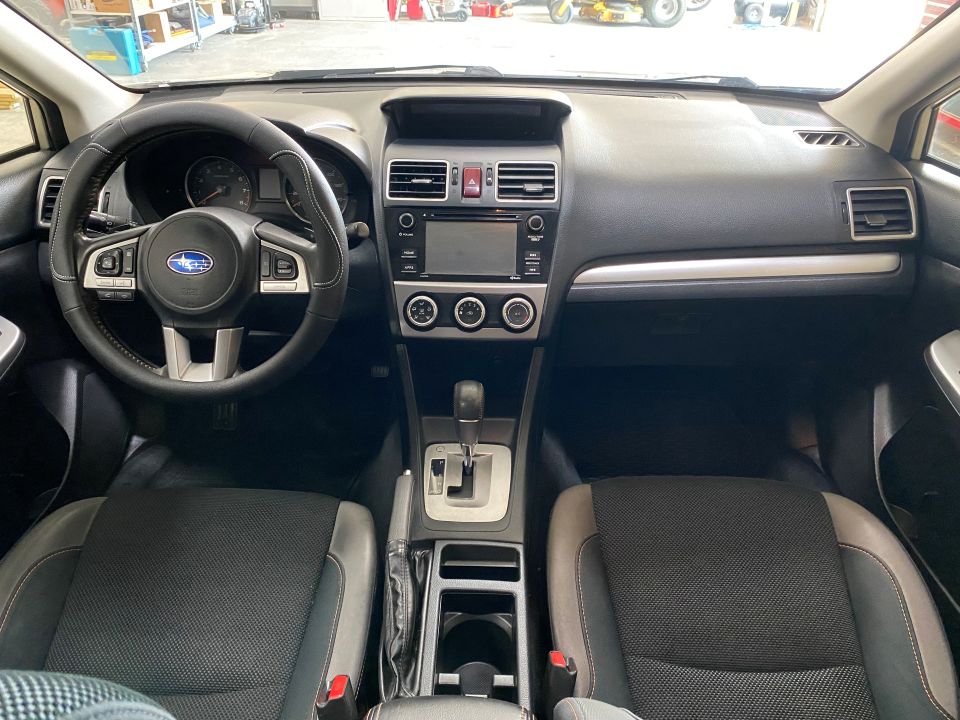 2017 Subaru Crosstrek 2.0i Premium Sport Utility 4D AWD