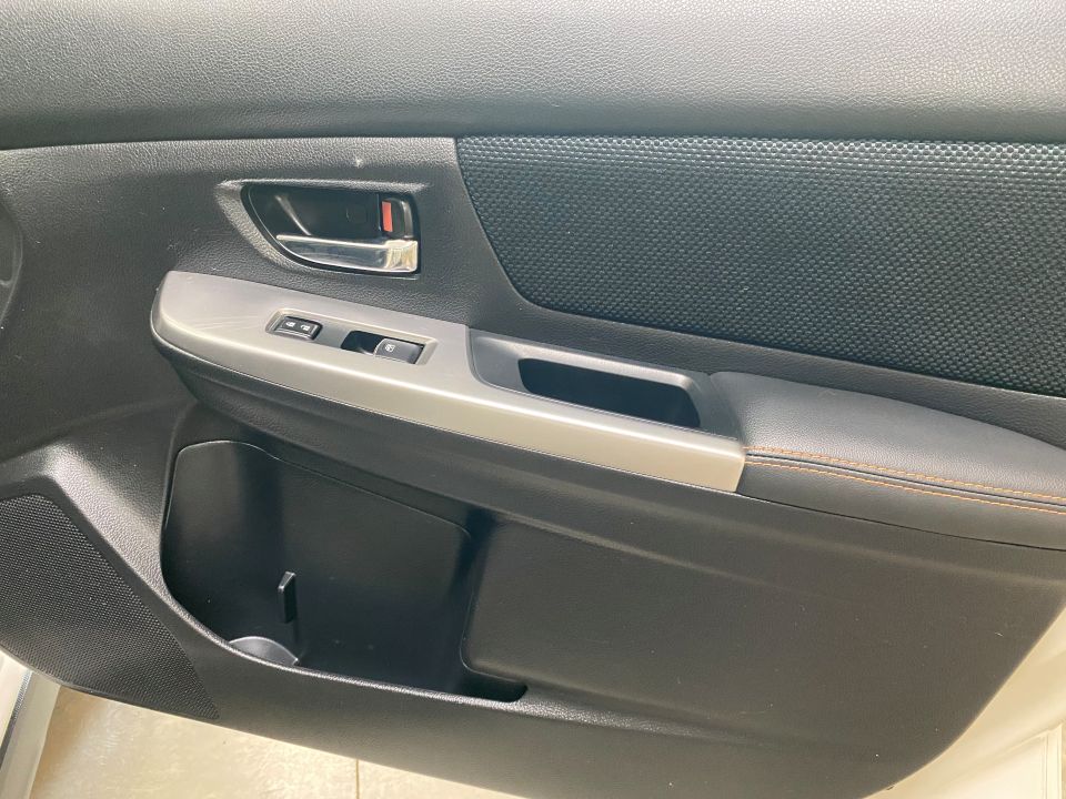 2017 Subaru Crosstrek 2.0i Premium Sport Utility 4D AWD