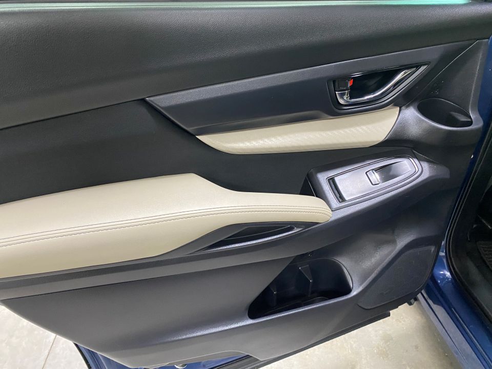 2020 Subaru Ascent Premium AWD 3rd Row
