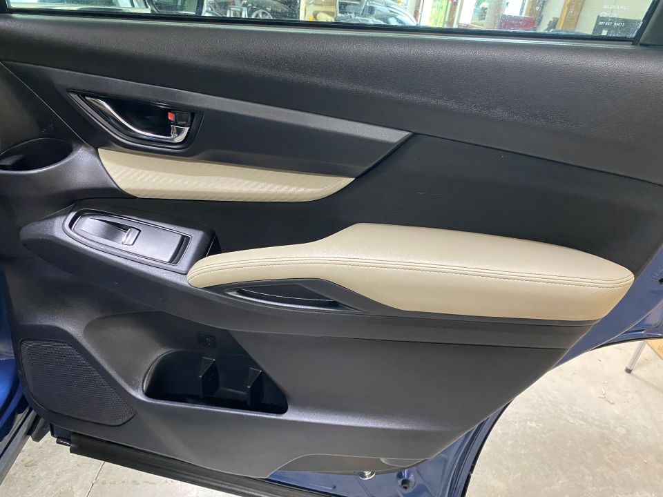 2020 Subaru Ascent Premium AWD 3rd Row