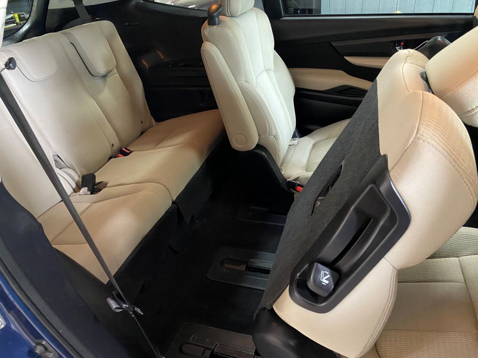 2020 Subaru Ascent Premium AWD 3rd Row
