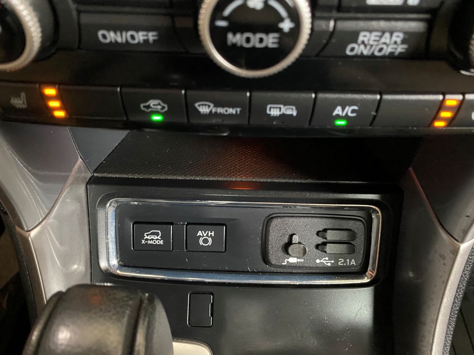 2020 Subaru Ascent Premium AWD 3rd Row