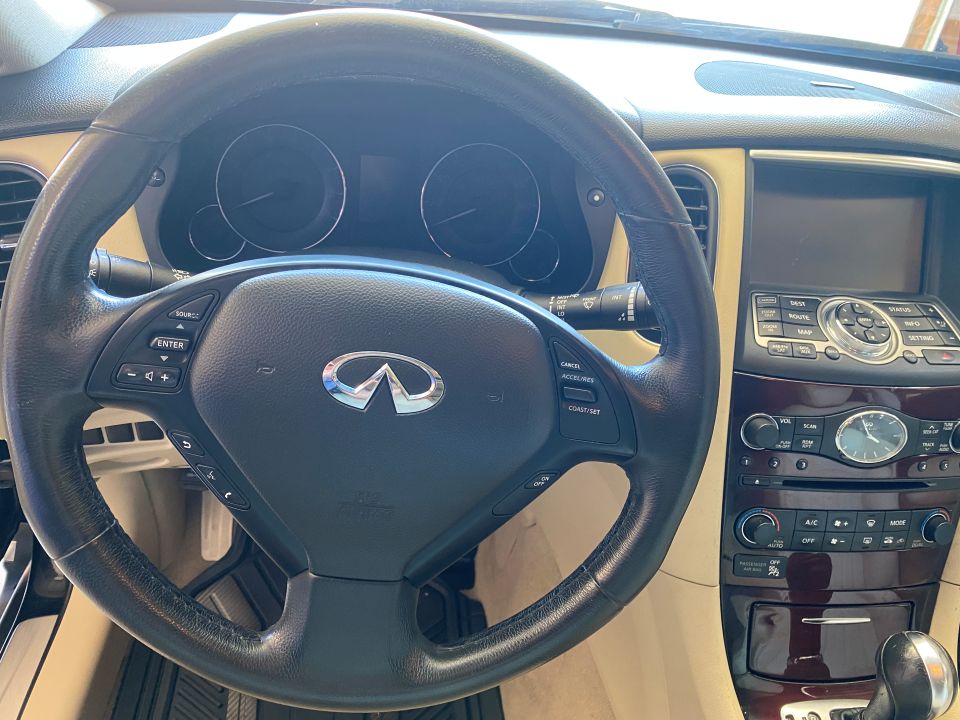 2016 Infiniti QX50 Sport Utility 4D AWD