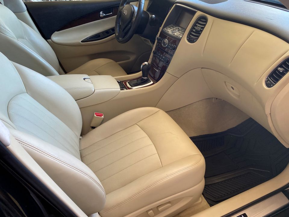 2016 Infiniti QX50 Sport Utility 4D AWD