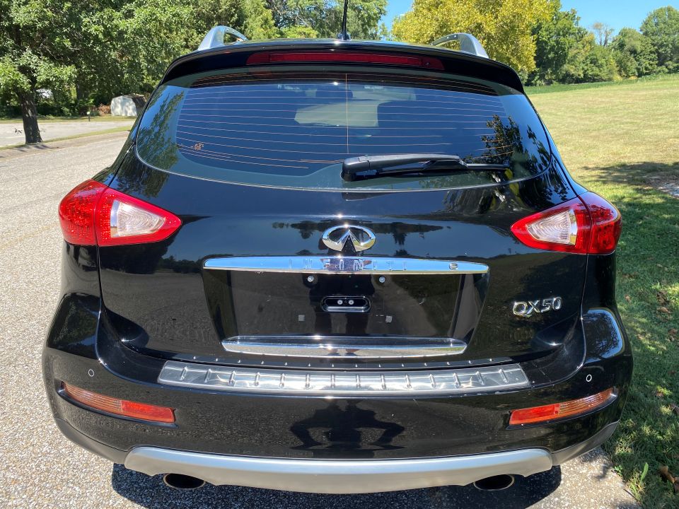 2016 Infiniti QX50 Sport Utility 4D AWD