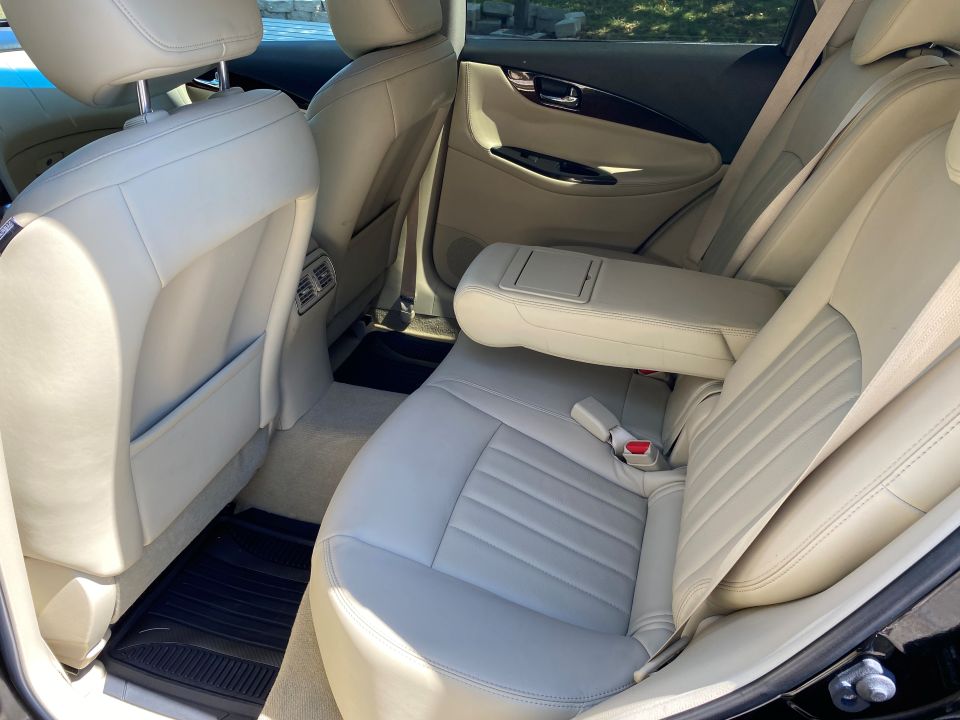 2016 Infiniti QX50 Sport Utility 4D AWD