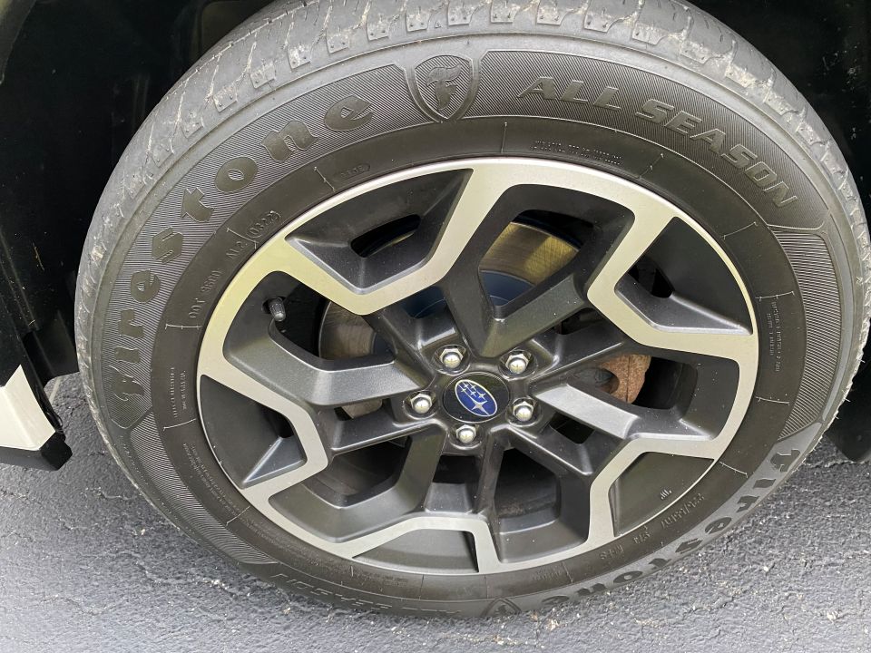 2017 Subaru Crosstrek 2.0i Premium Sport Utility 4D AWD