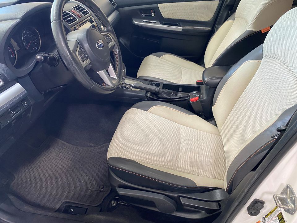 2017 Subaru Crosstrek 2.0i Premium Sport Utility 4D AWD