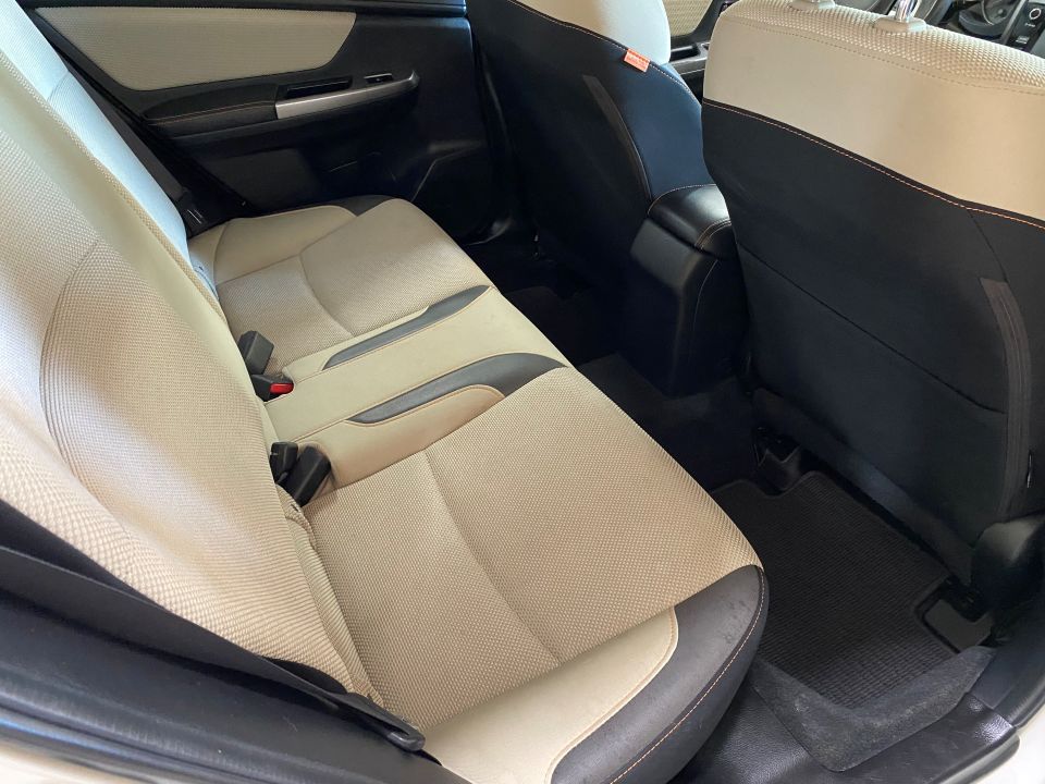 2017 Subaru Crosstrek 2.0i Premium Sport Utility 4D AWD