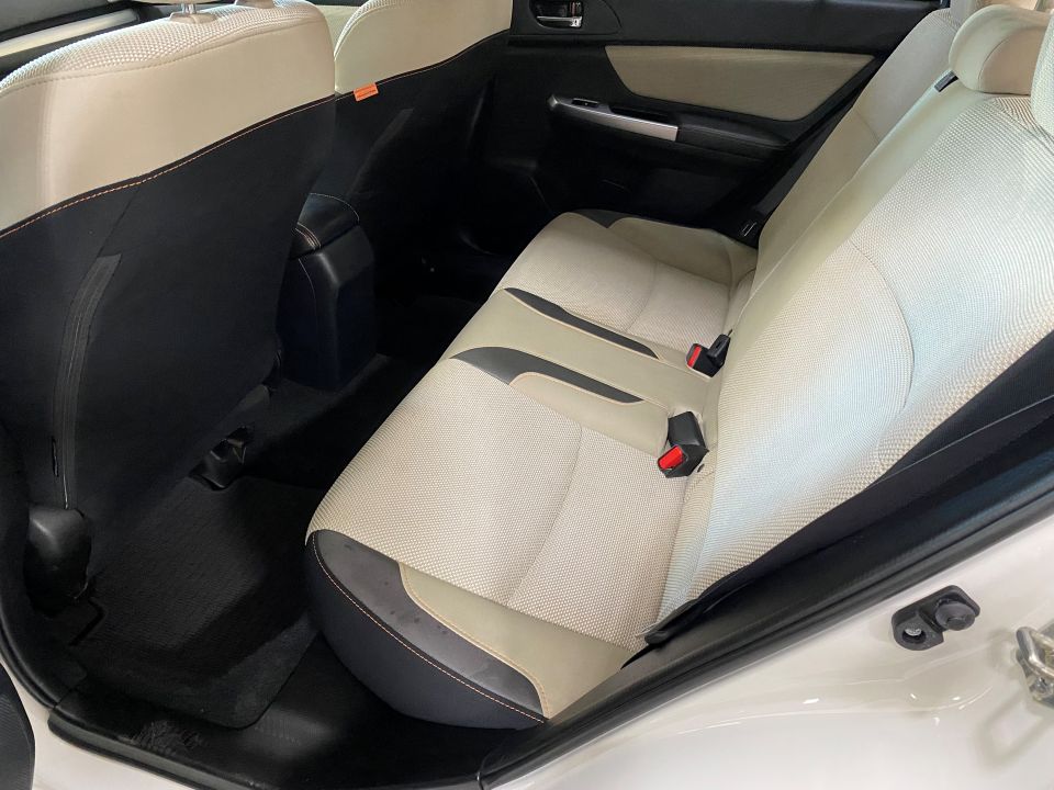2017 Subaru Crosstrek 2.0i Premium Sport Utility 4D AWD