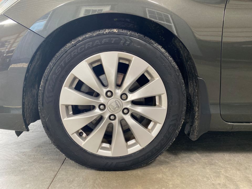 2013 Honda Accord EX-L Sedan 4D V6 ⭐ SOLD⭐