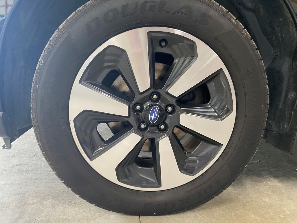 2018 Subaru Forester Limited AWD SUV With Subaru EyeSight Safety Features