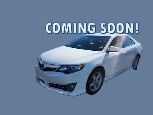 2014 Toyota Camry SE FWD 4D Sedan 2.5 4 Cyl.