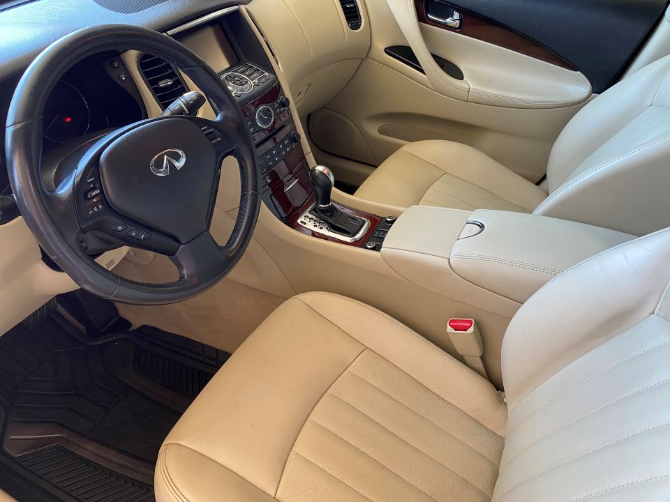 2016 Infiniti QX50 Sport Utility 4D AWD