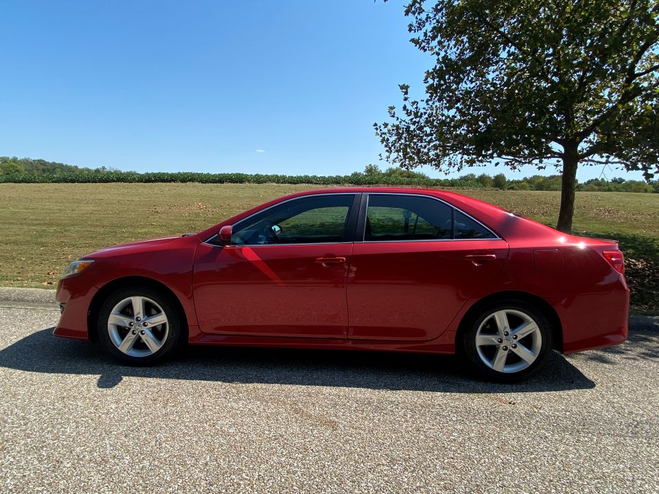 2012 Toyota Camry SE FWD 4D Sedan ⭐SOLD⭐