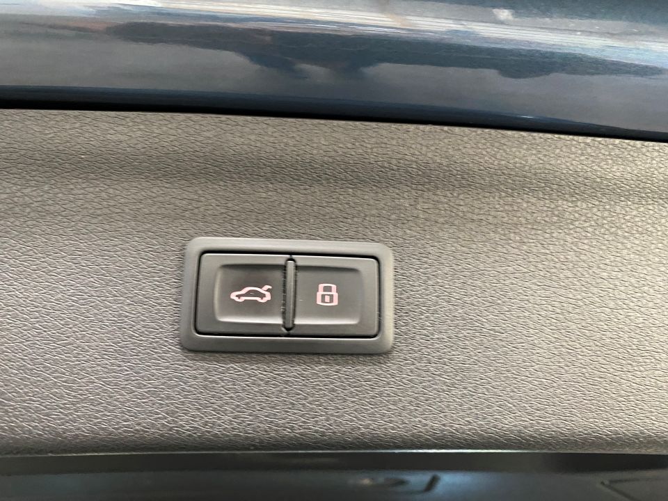 2016 Audi Q3 Premium Plus Quattro (AWD) Sport Utility 4D