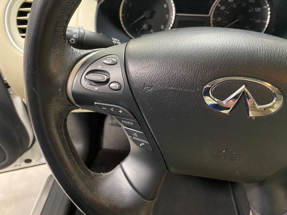 2018 Infiniti QX60 AWD 4D SUV with Third row 8 Passenger