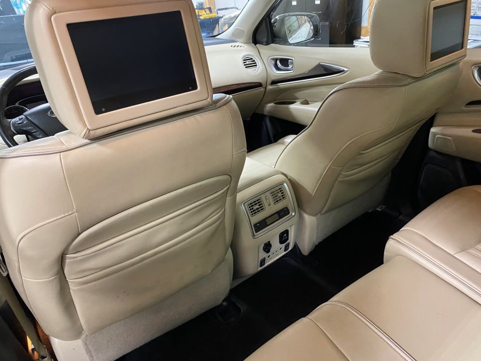 2018 Infiniti QX60 AWD 4D SUV with Third row 8 Passenger