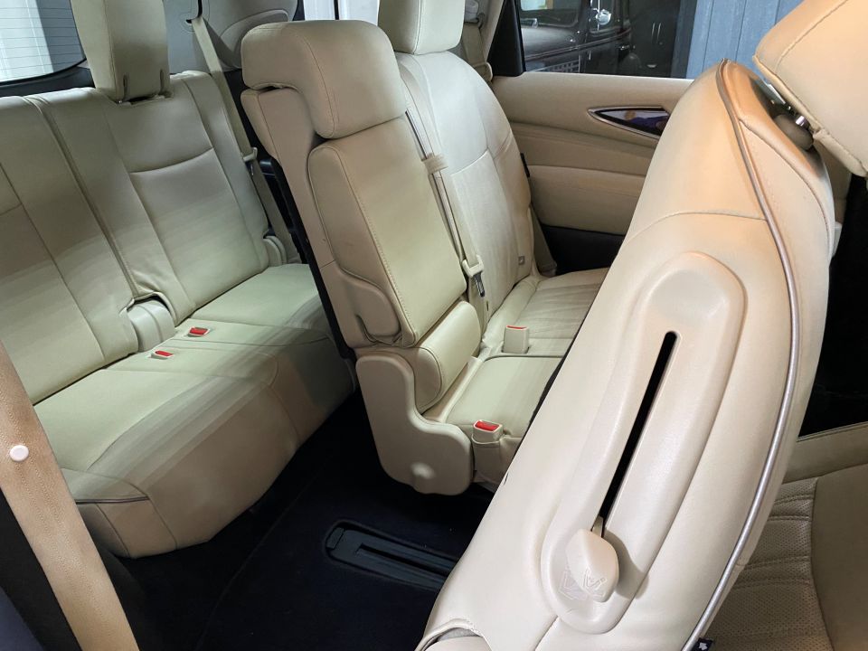 2018 Infiniti QX60 AWD 4D SUV with Third row 8 Passenger