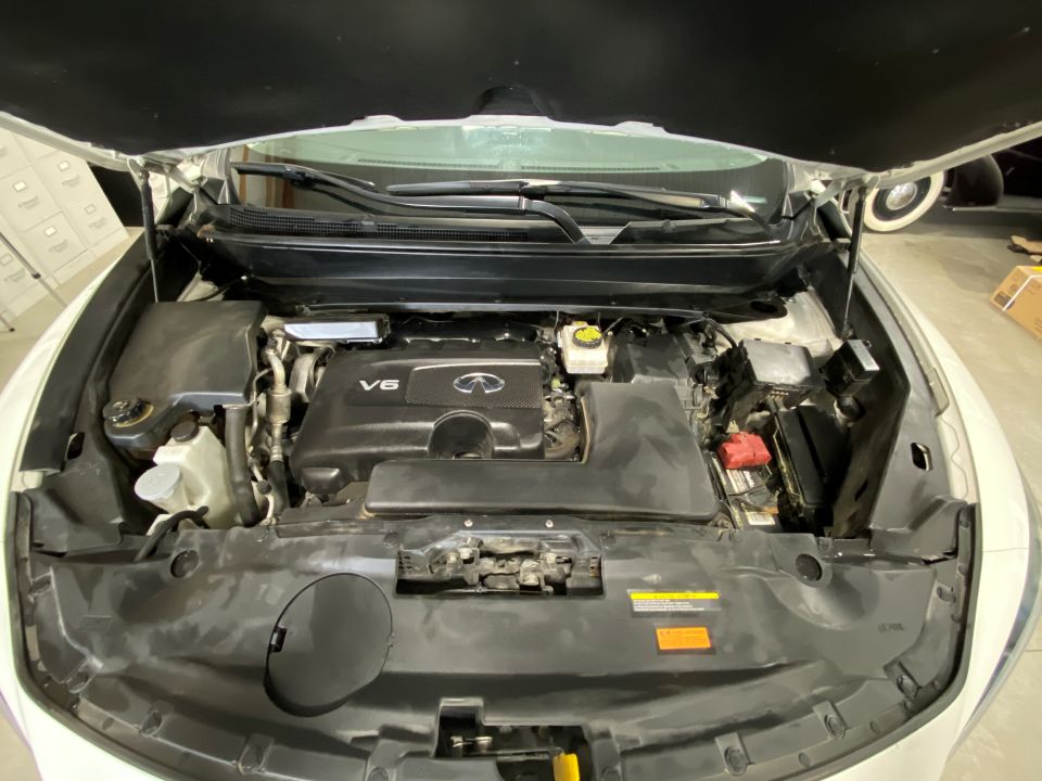 2018 Infiniti QX60 AWD 4D SUV with Third row 8 Passenger