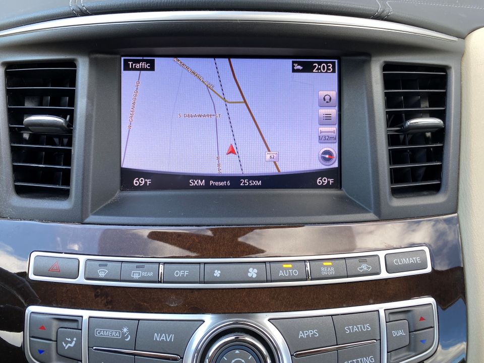 2018 Infiniti QX60 AWD 4D SUV with Third row 8 Passenger