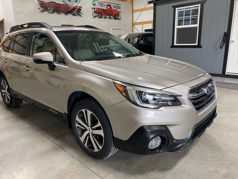2019 Subaru Outback Limited AWD 4D Wagon SUV 2.5 4 Cyl