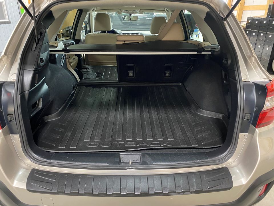 2019 Subaru Outback Limited AWD 4D Wagon SUV 2.5 4 Cyl