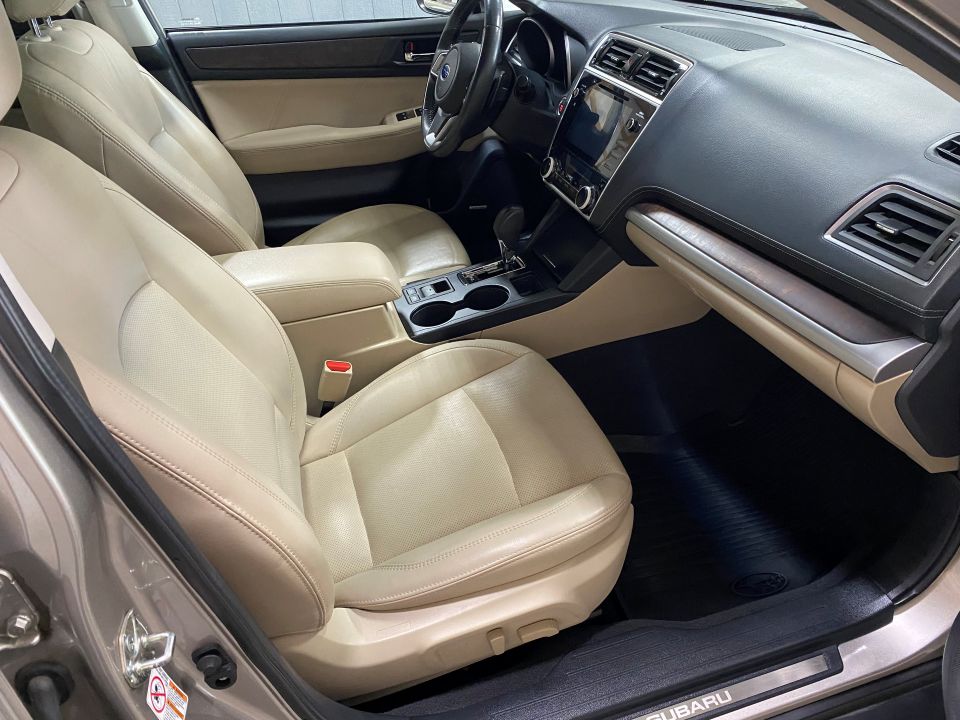 2019 Subaru Outback Limited AWD 4D Wagon SUV 2.5 4 Cyl