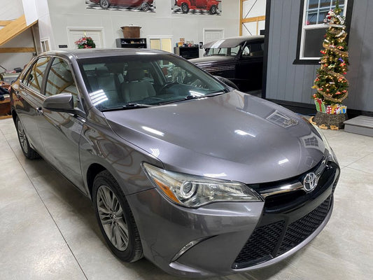 2016 Toyota Camry SE FWD 4 Door Sedan