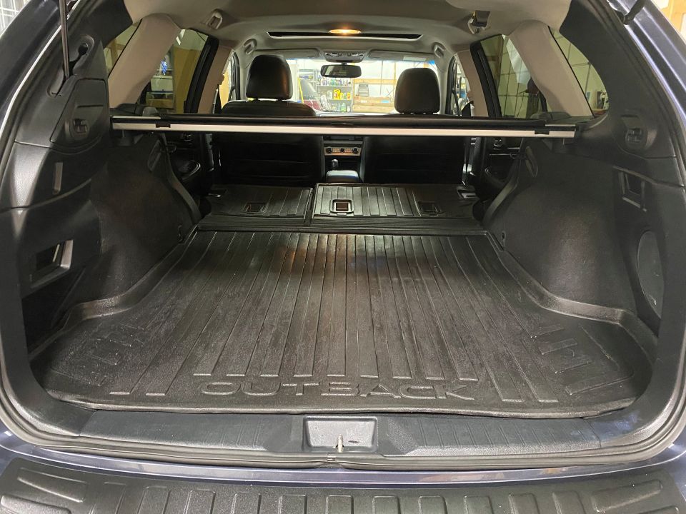 2015 Subaru Outback 2.5i Limited AWD 4D