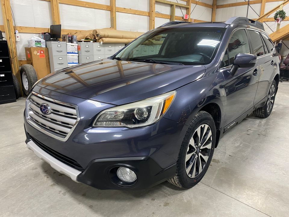 2015 Subaru Outback 2.5i Limited AWD 4D