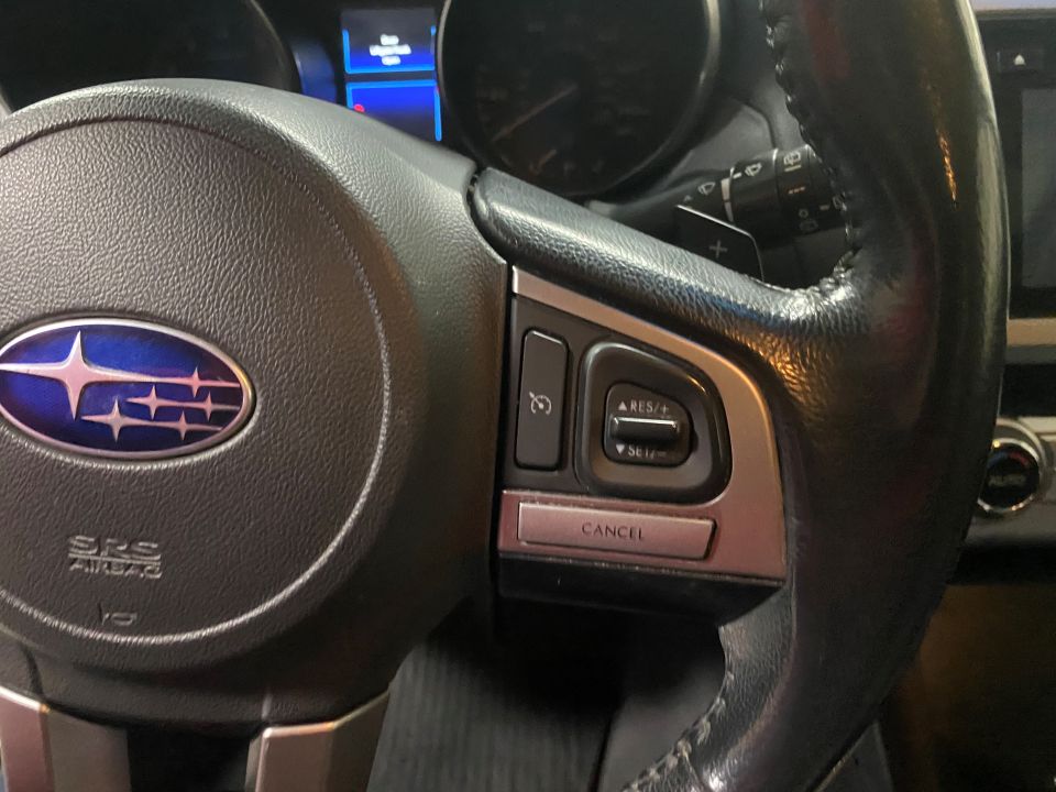 2015 Subaru Outback 2.5i Limited AWD 4D