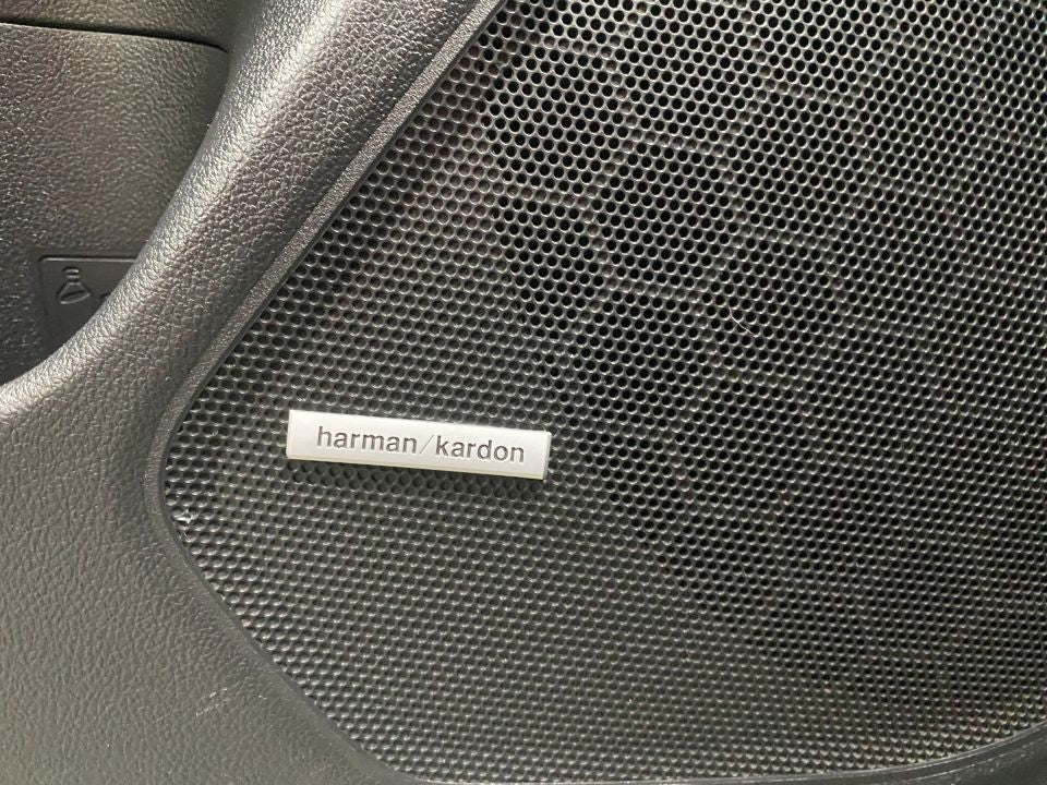 2015 Subaru Outback 2.5i Limited AWD 4D