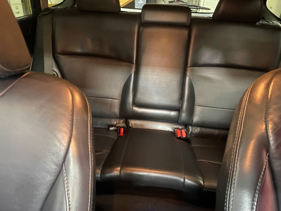 2015 Subaru Outback 2.5i Limited AWD 4D