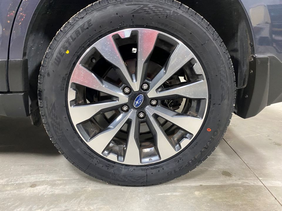 2015 Subaru Outback 2.5i Limited AWD 4D