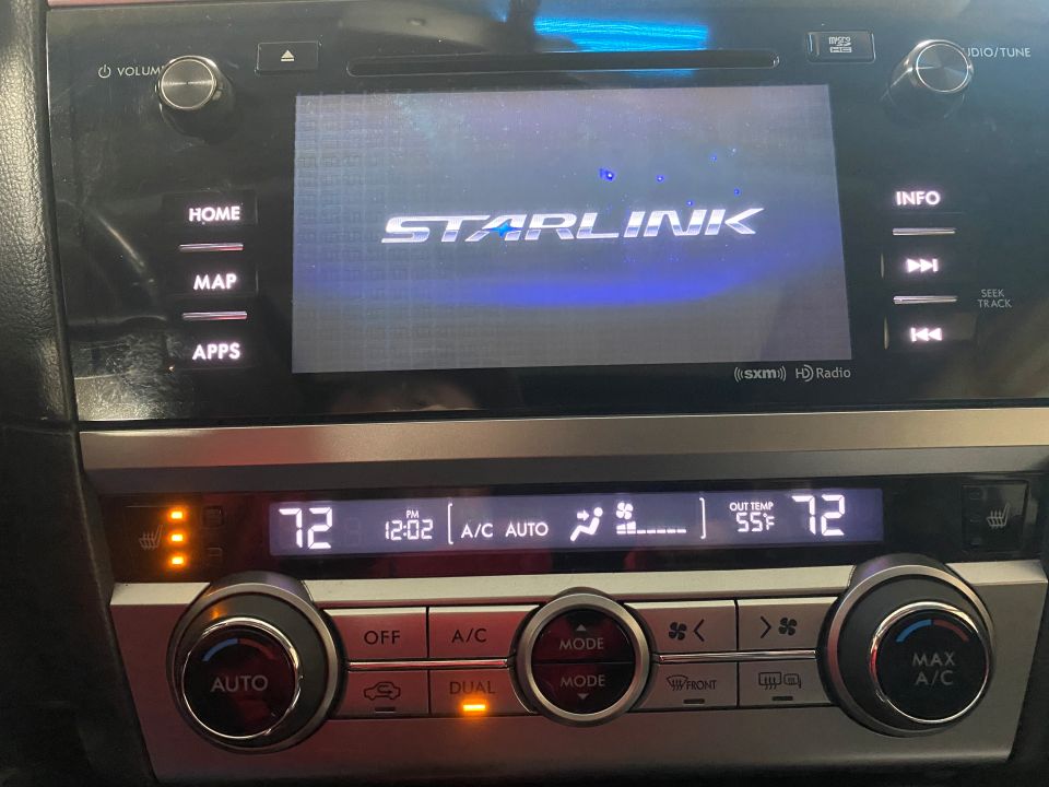 2015 Subaru Outback 2.5i Limited AWD 4D