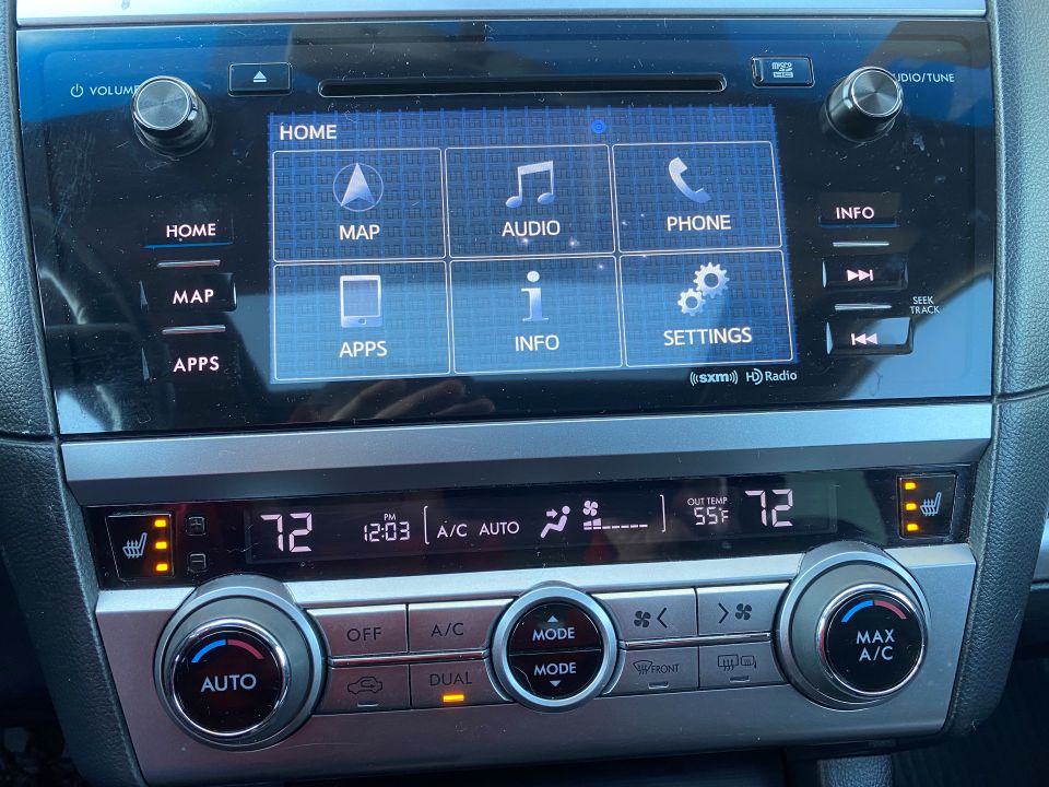 2015 Subaru Outback 2.5i Limited AWD 4D