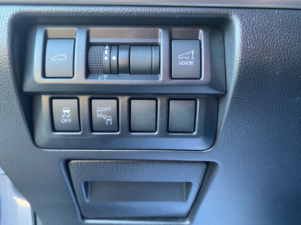 2015 Subaru Outback 2.5i Limited AWD 4D