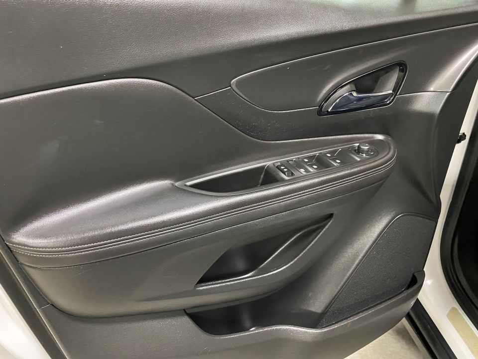 2017 Buick Encore Preferred FWD SUV 4 Door