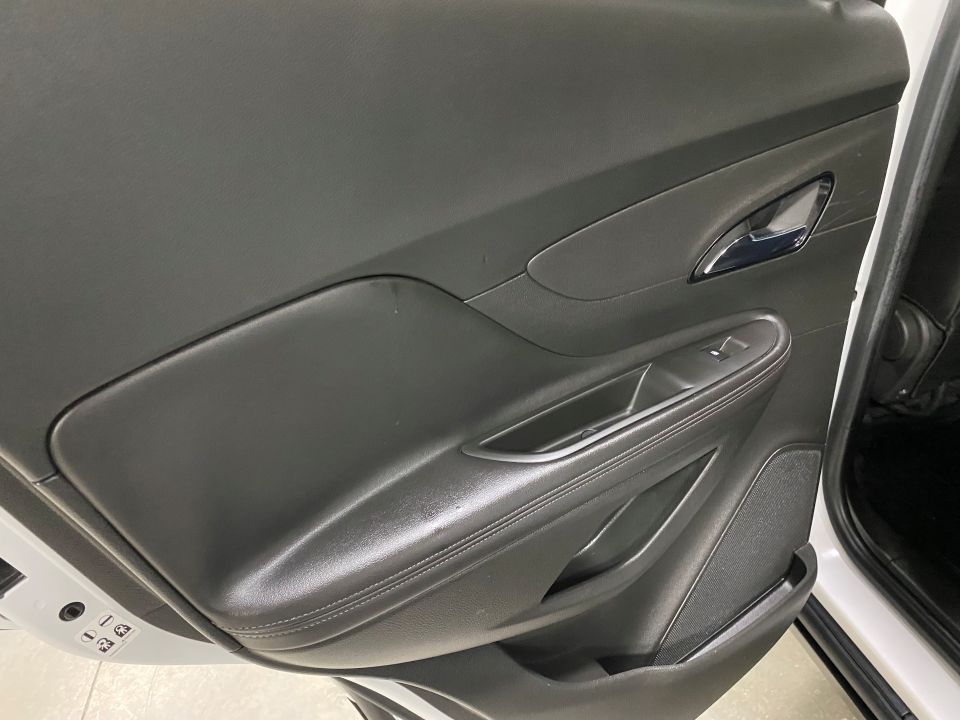 2017 Buick Encore Preferred FWD SUV 4 Door