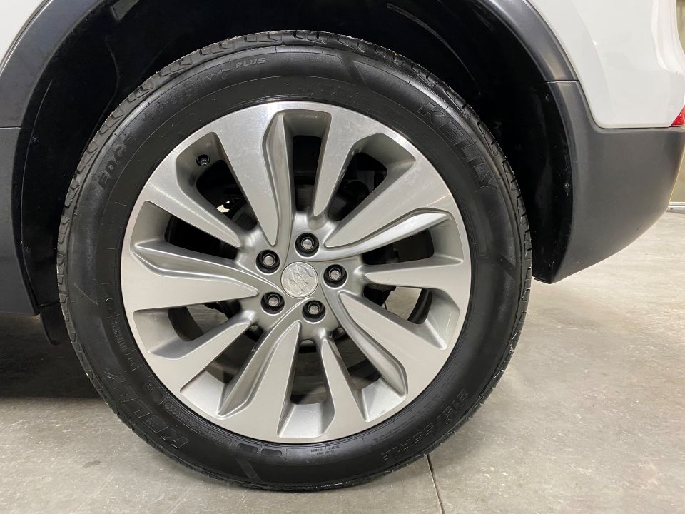 2017 Buick Encore Preferred FWD SUV 4 Door