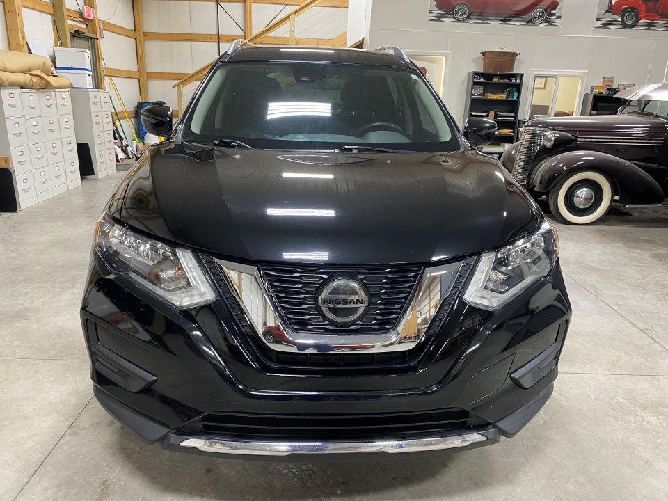 2019 Nissan Rogue SV 4D Sport Utility Vehicle