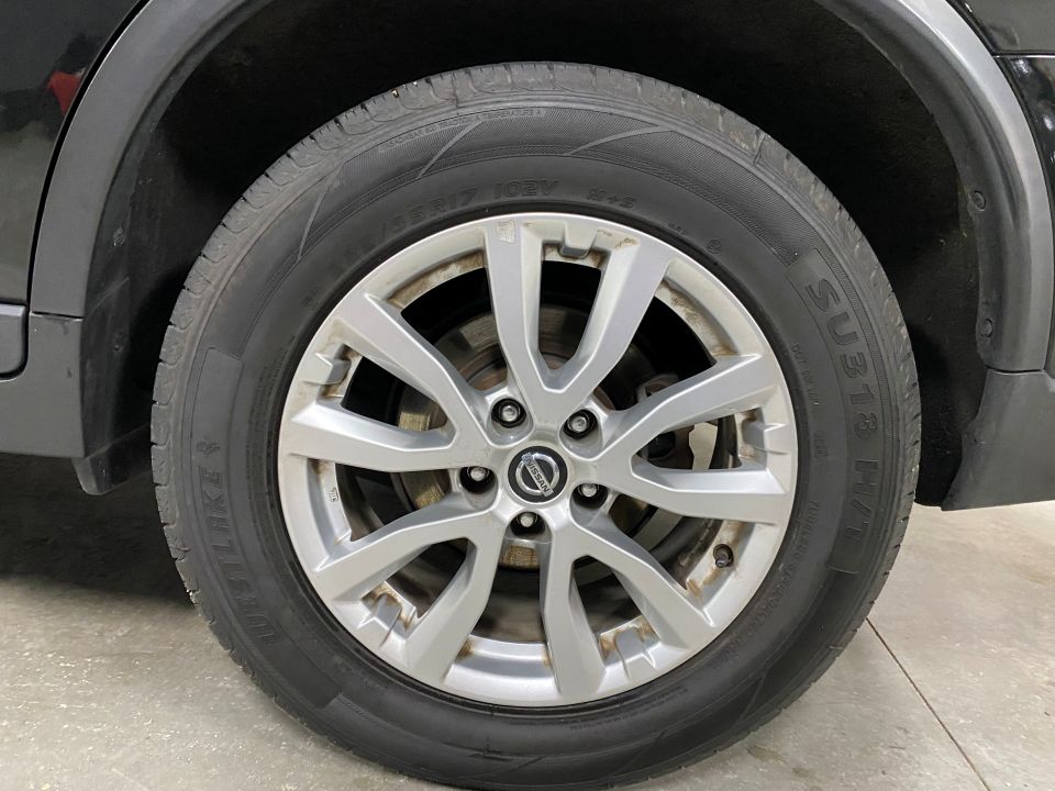 2019 Nissan Rogue SV 4D Sport Utility Vehicle