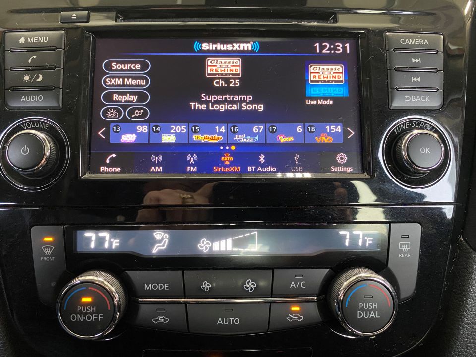 2019 Nissan Rogue SV 4D Sport Utility Vehicle