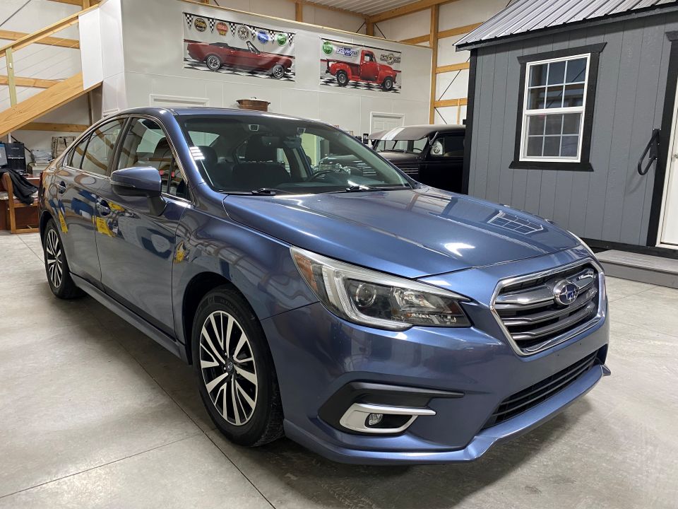 2018 Subaru Legacy 2.5i Premium AWD 4D Sedan