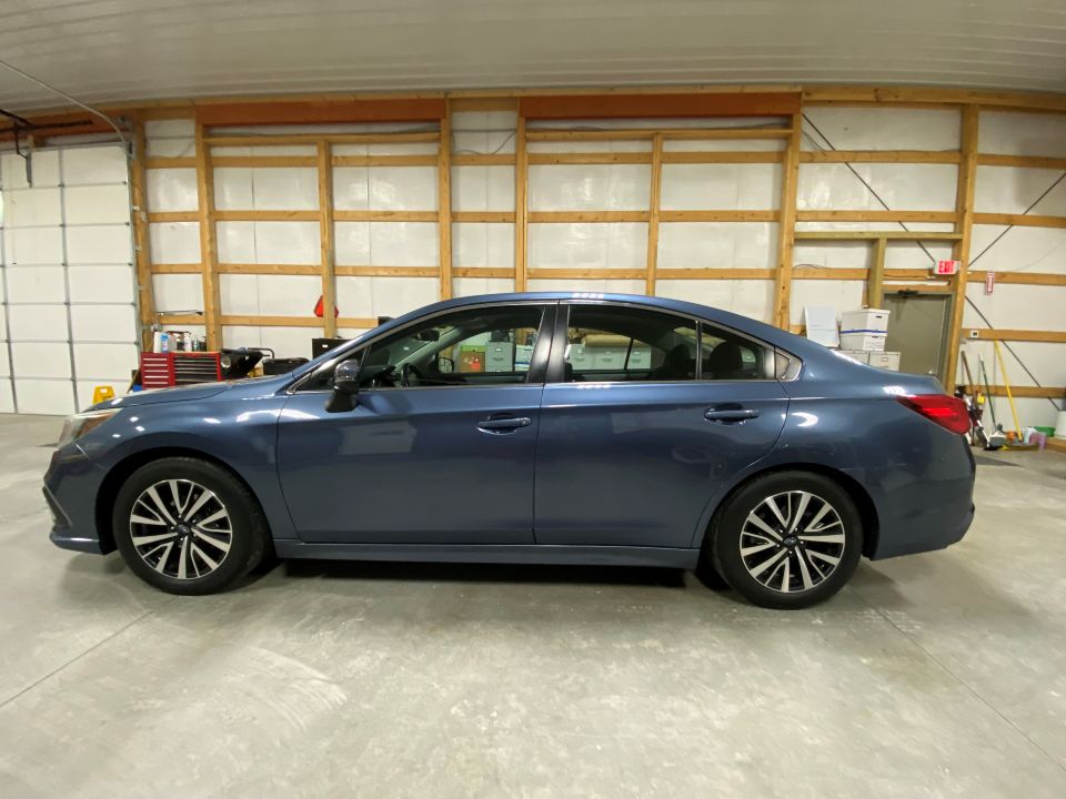 2018 Subaru Legacy 2.5i Premium AWD 4D Sedan