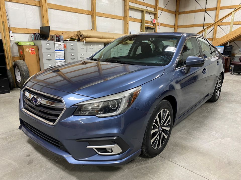 2018 Subaru Legacy 2.5i Premium AWD 4D Sedan