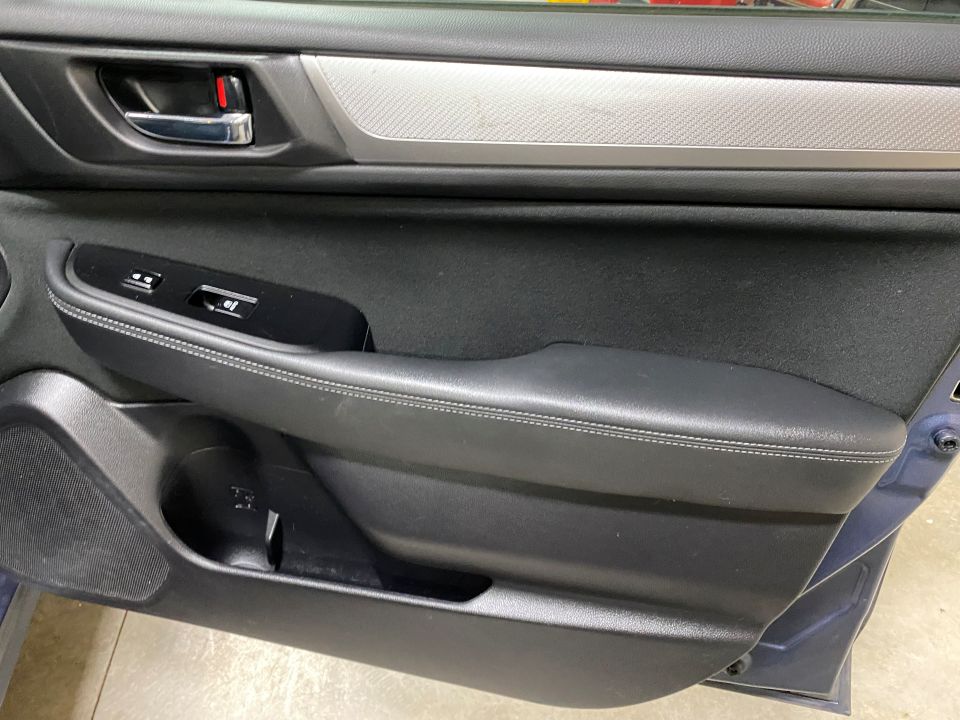 2018 Subaru Legacy 2.5i Premium AWD 4D Sedan